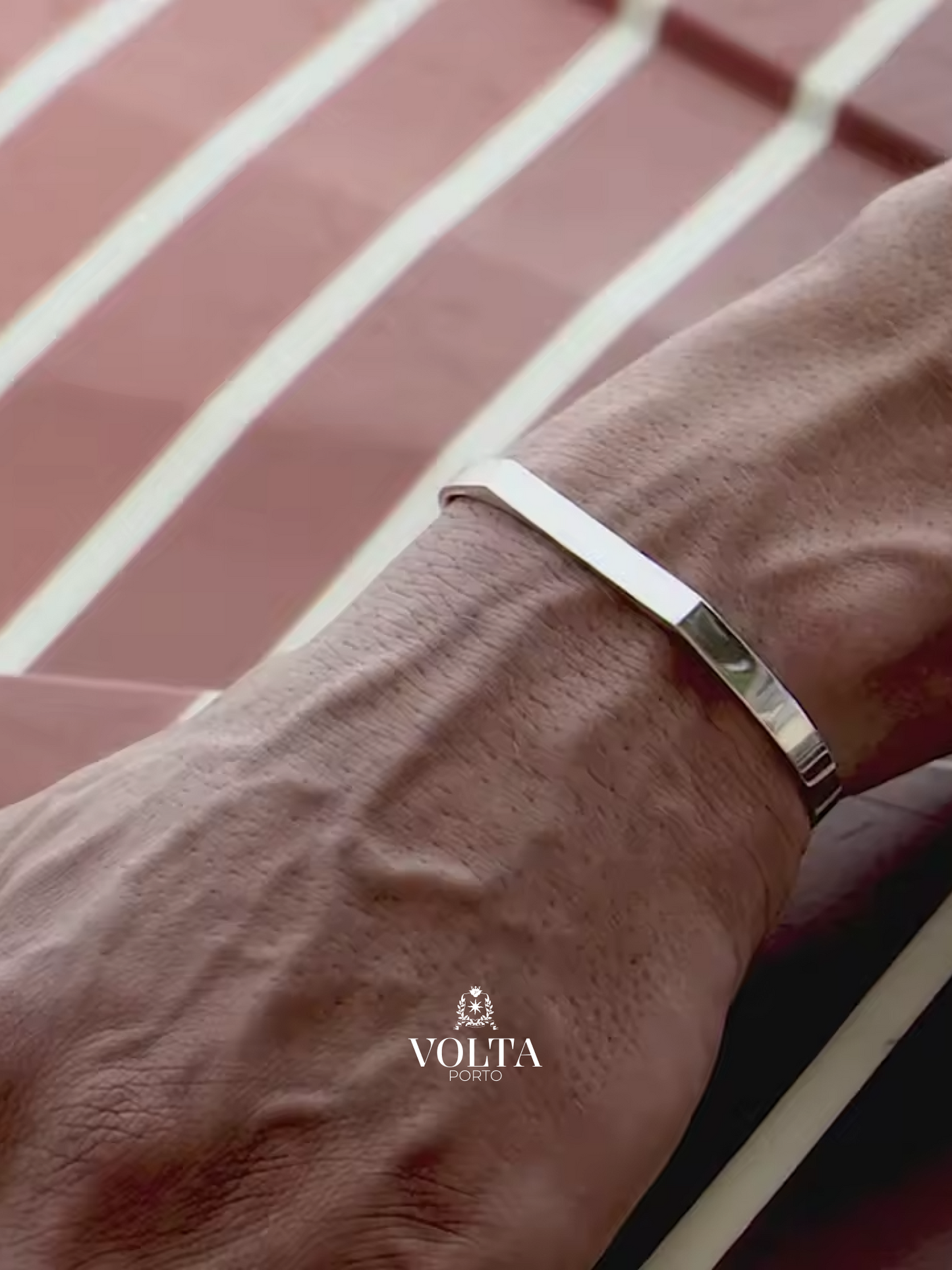 VOLTA UNISIZE GEOMETRIC BRACELET